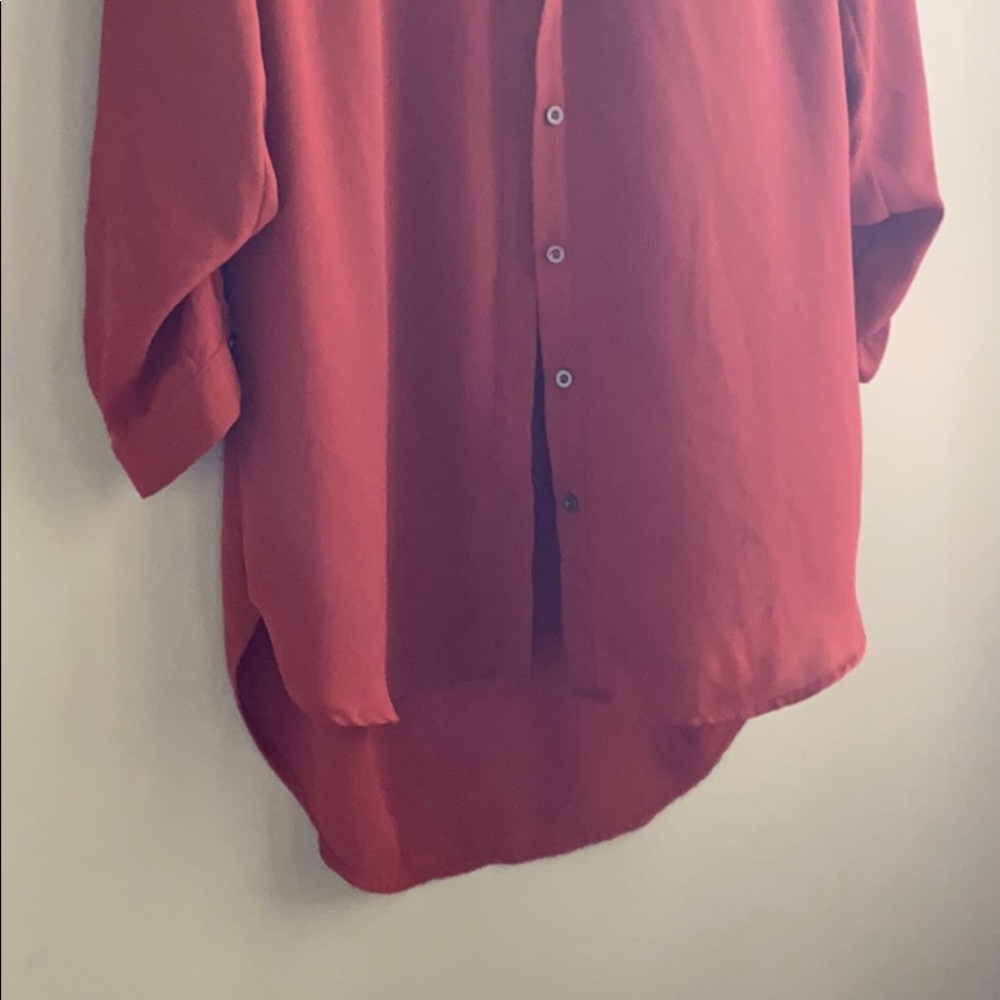 Button Up Top - Picture 4 of 4